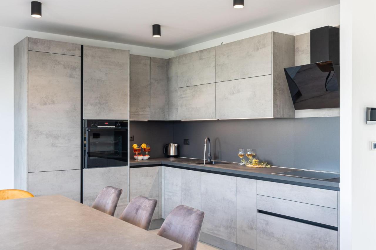 Villas Residence 360 Трогир Екстериор снимка