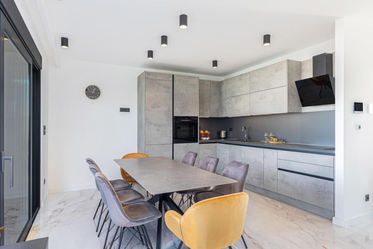 Villas Residence 360 Трогир Екстериор снимка