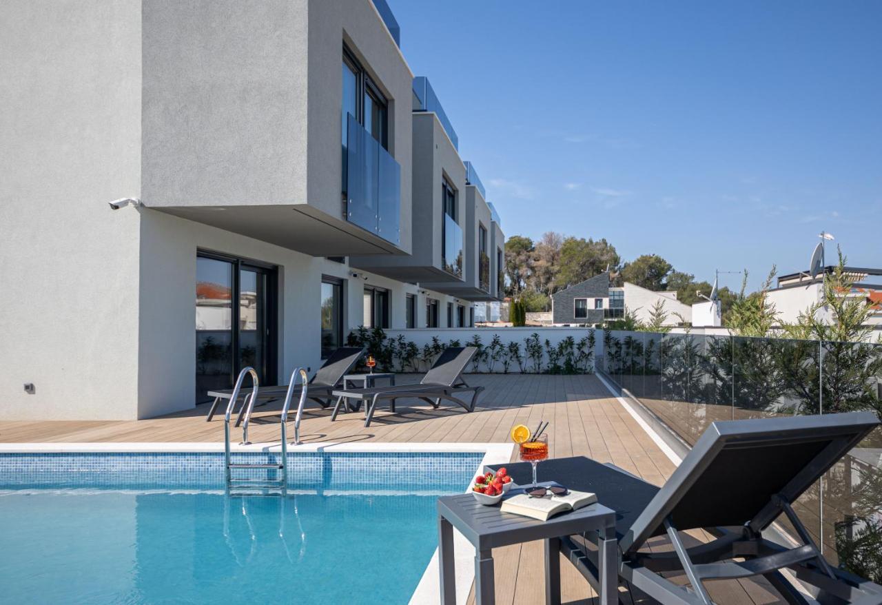Villas Residence 360 Трогир Екстериор снимка