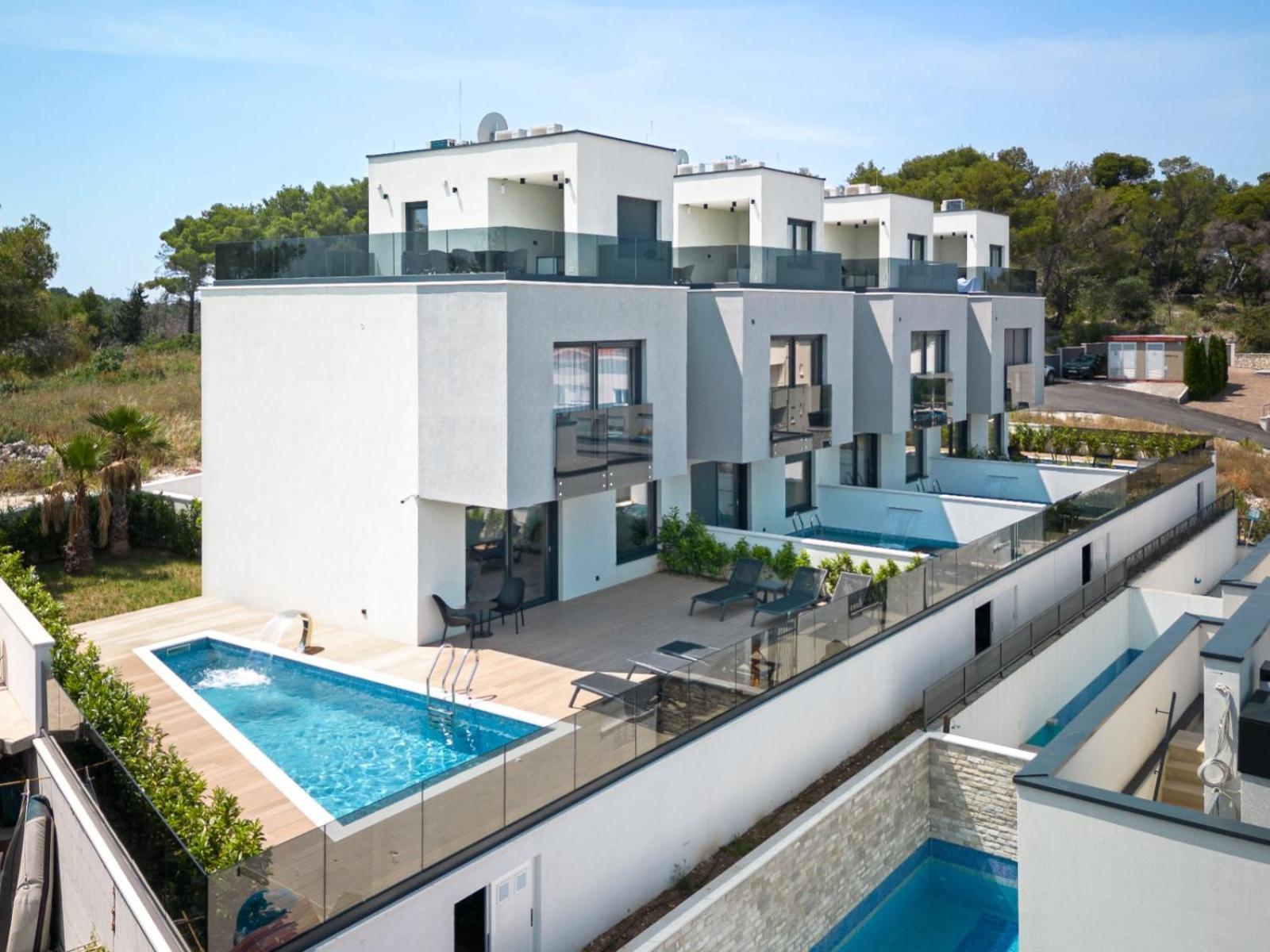 Villas Residence 360 Трогир Екстериор снимка