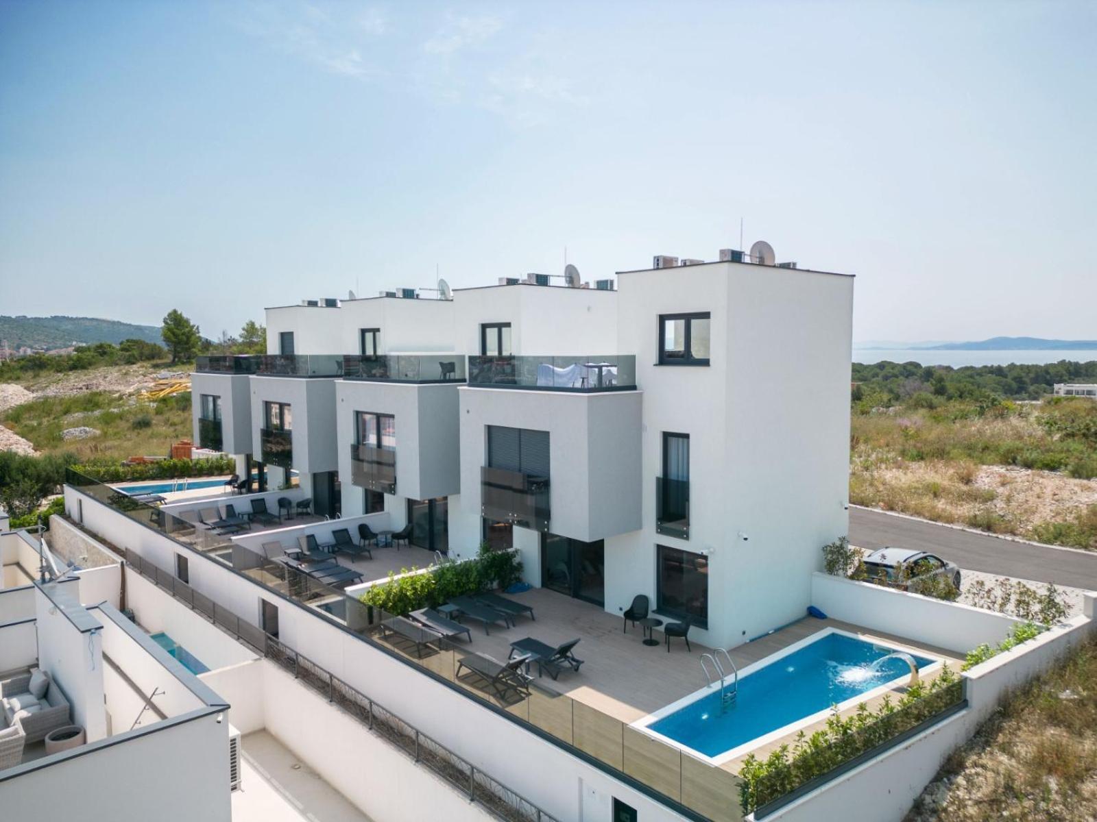 Villas Residence 360 Трогир Екстериор снимка