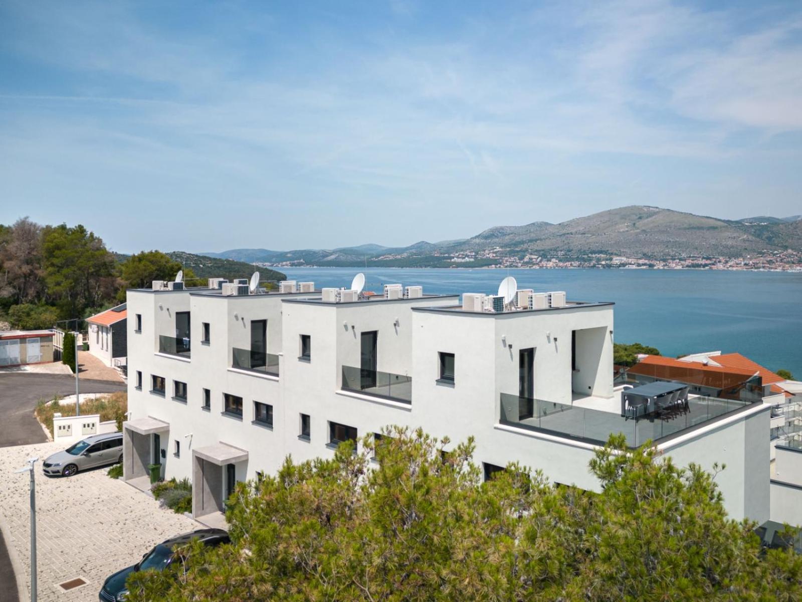 Villas Residence 360 Трогир Екстериор снимка